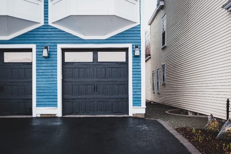 Emergency Garage Door Service in Cornwall